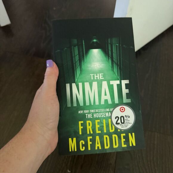 The Inmate by Frieda McFadden Paperback Book New - Picture 1 of 2